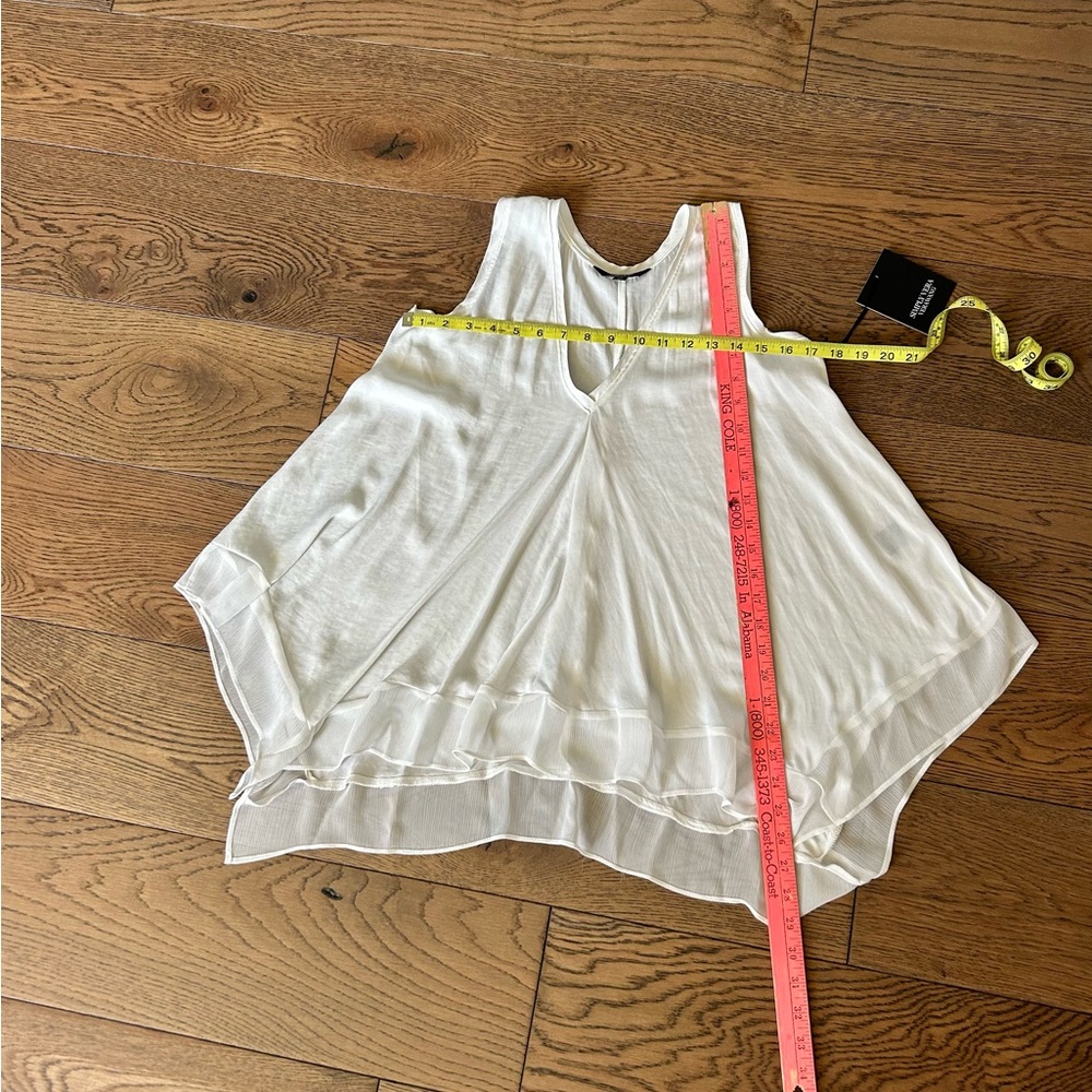 NWT! Women's Simply Vera Vera Wang White Handkerchief Flowy Tank Size XS - Picture 9 of 11